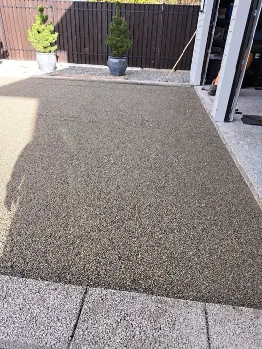 Pervious Pavers Driveway - Image 7